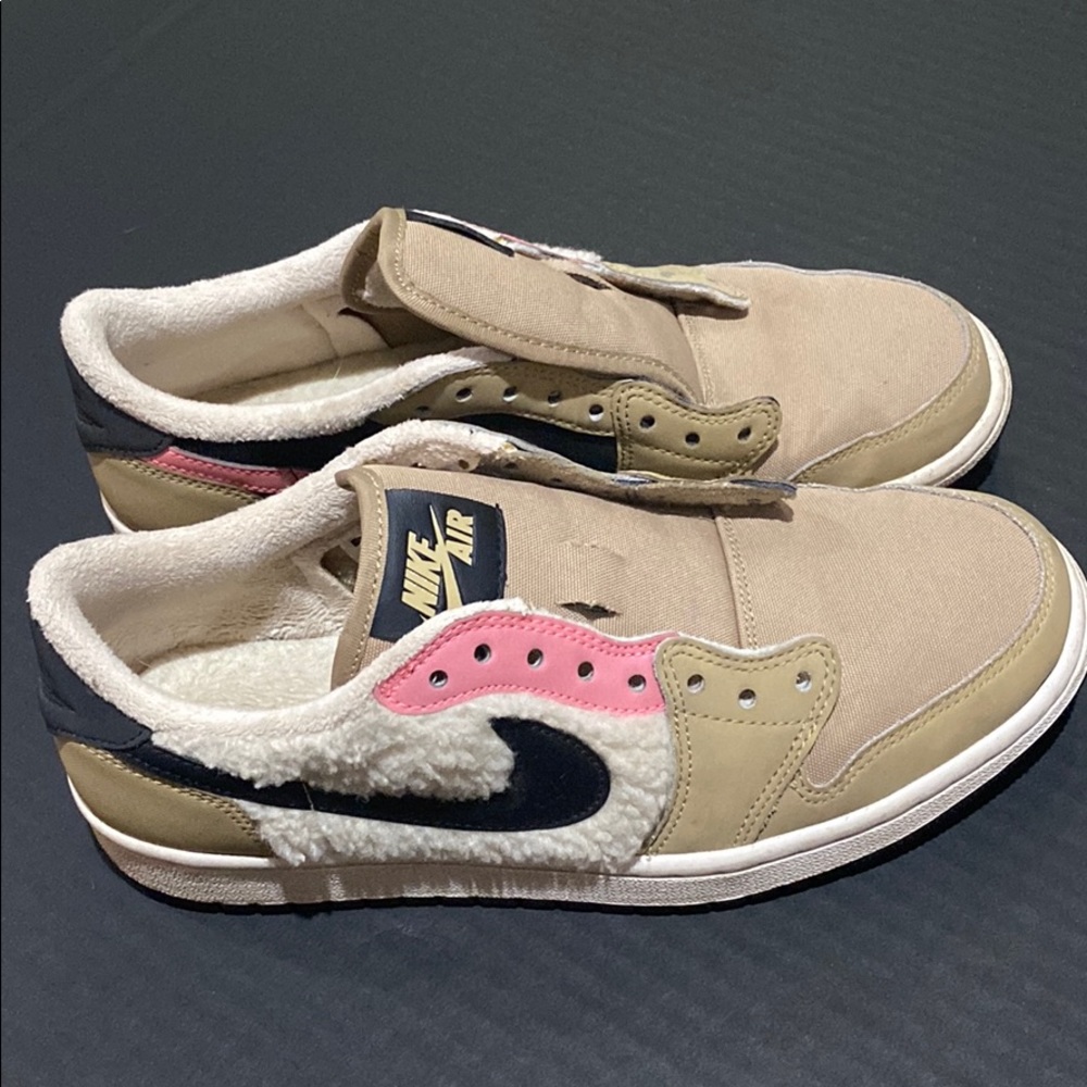 Nike Air size 8